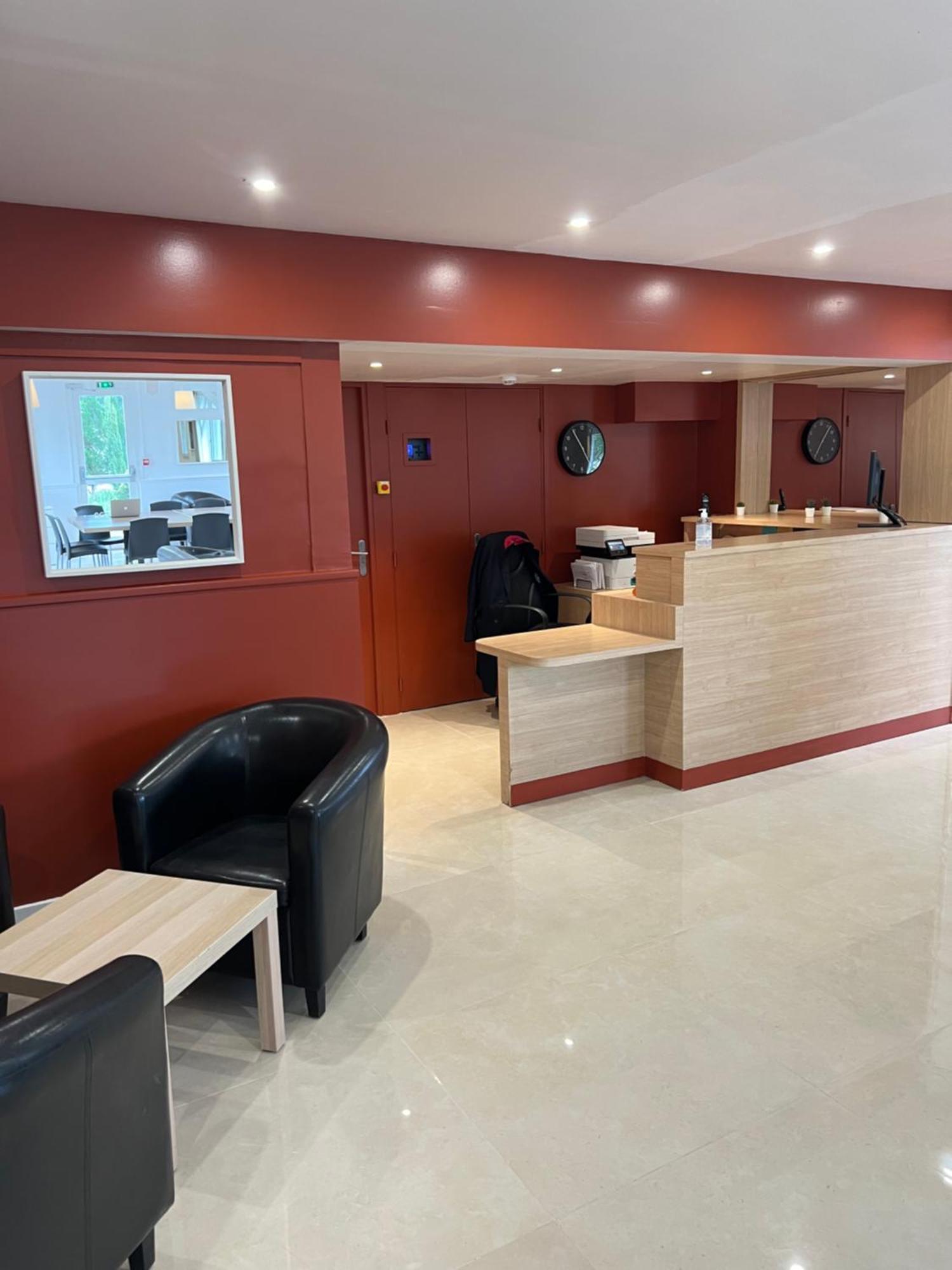 Budget Hotel Melun Sud - Dammarie Les Lys Екстериор снимка