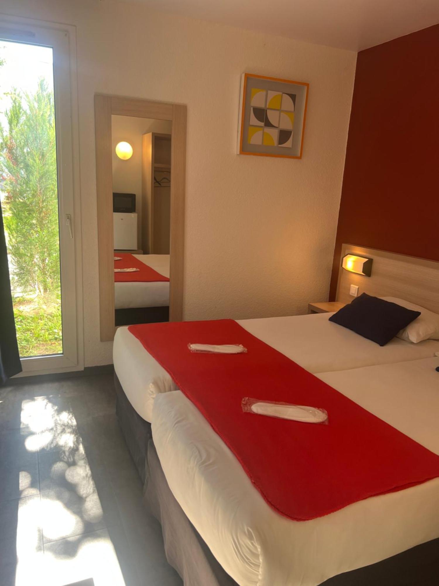 Budget Hotel Melun Sud - Dammarie Les Lys Екстериор снимка